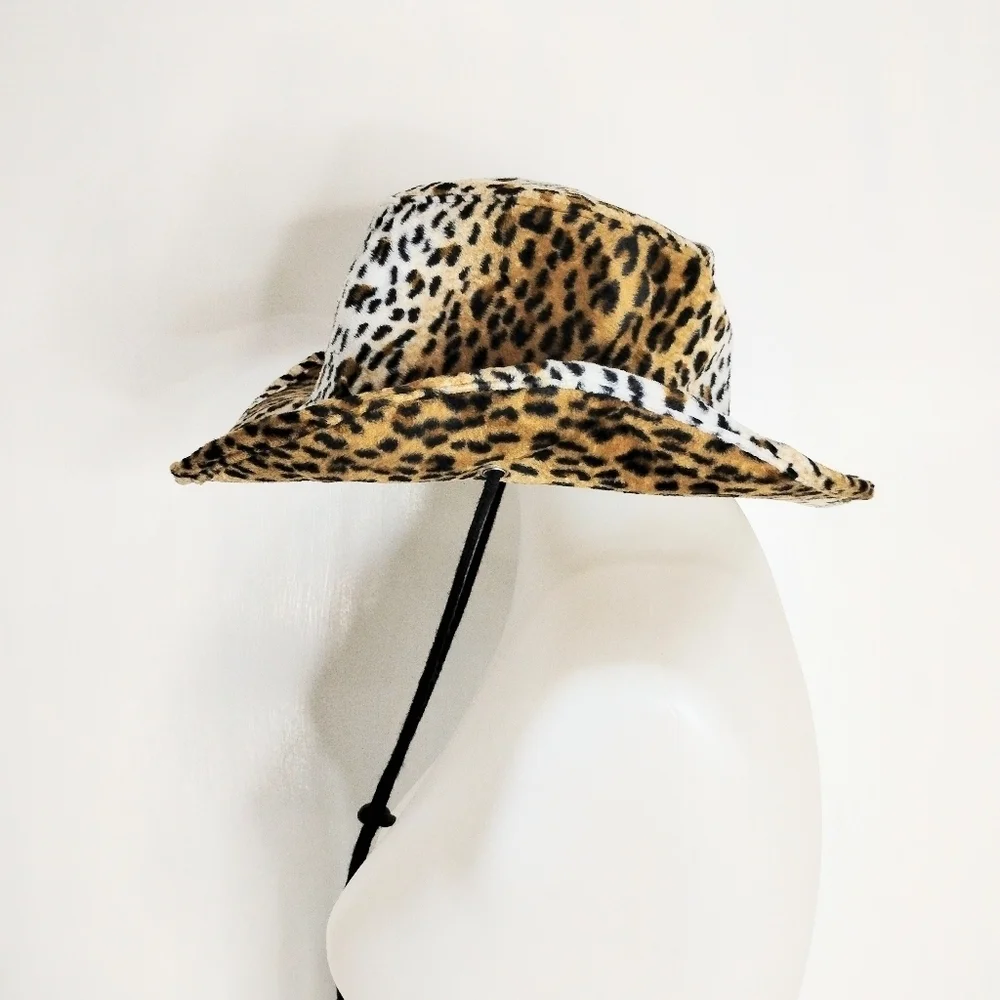 CAT HAT